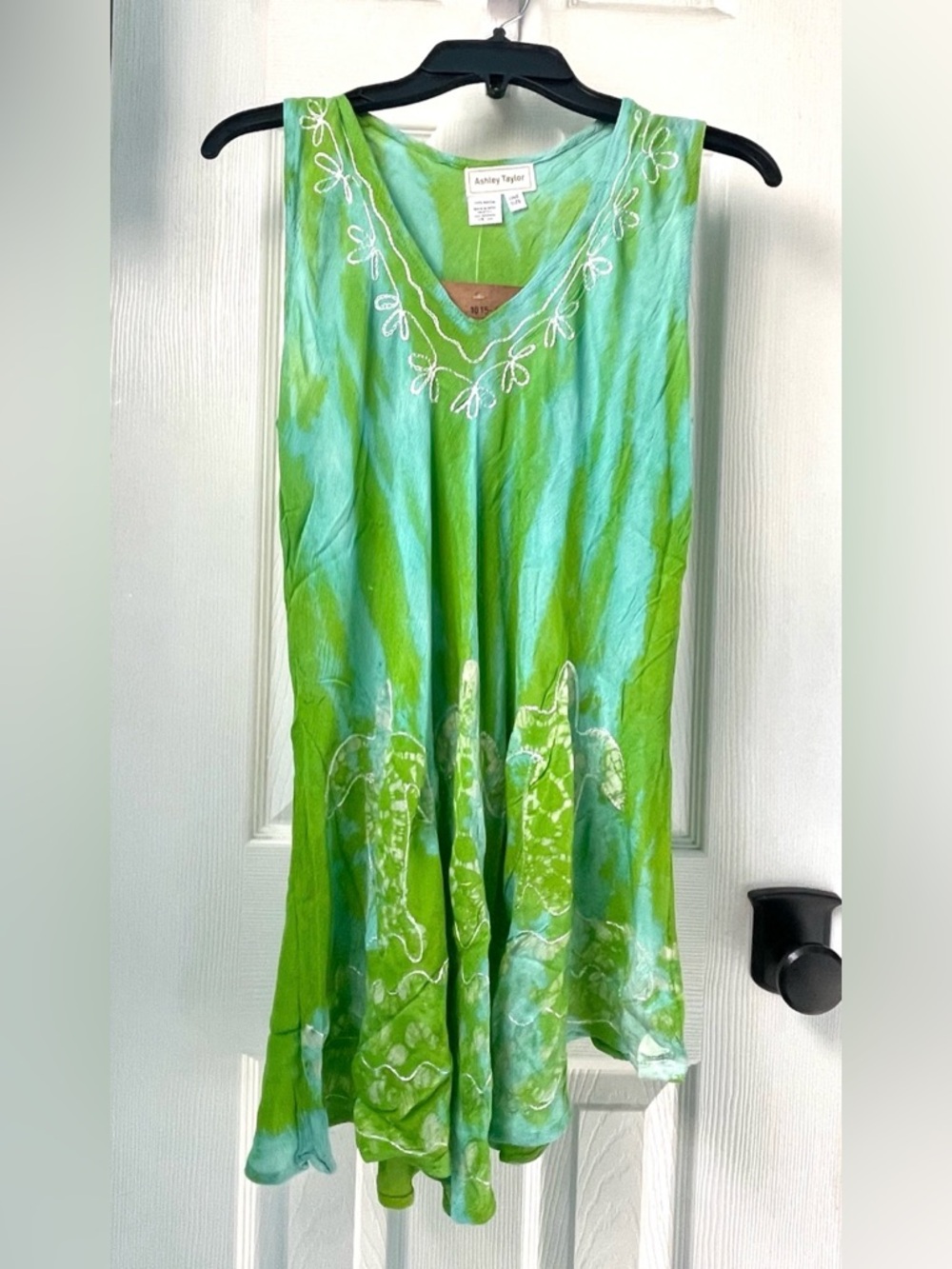 NEW Ashley Taylor Brand Green and Aqua Blue Tie-Dye Sleeveless V-Neck Dress